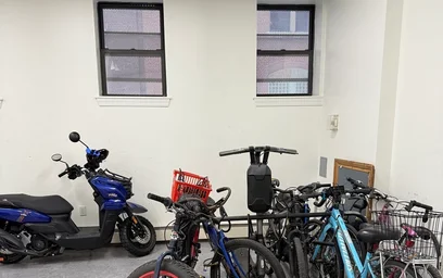 Gesamte Unterkunft im Wohnheim in der 21, Hemenway St., Unit 3, Fenway, Boston, MA, 02115, bild 19 von 20