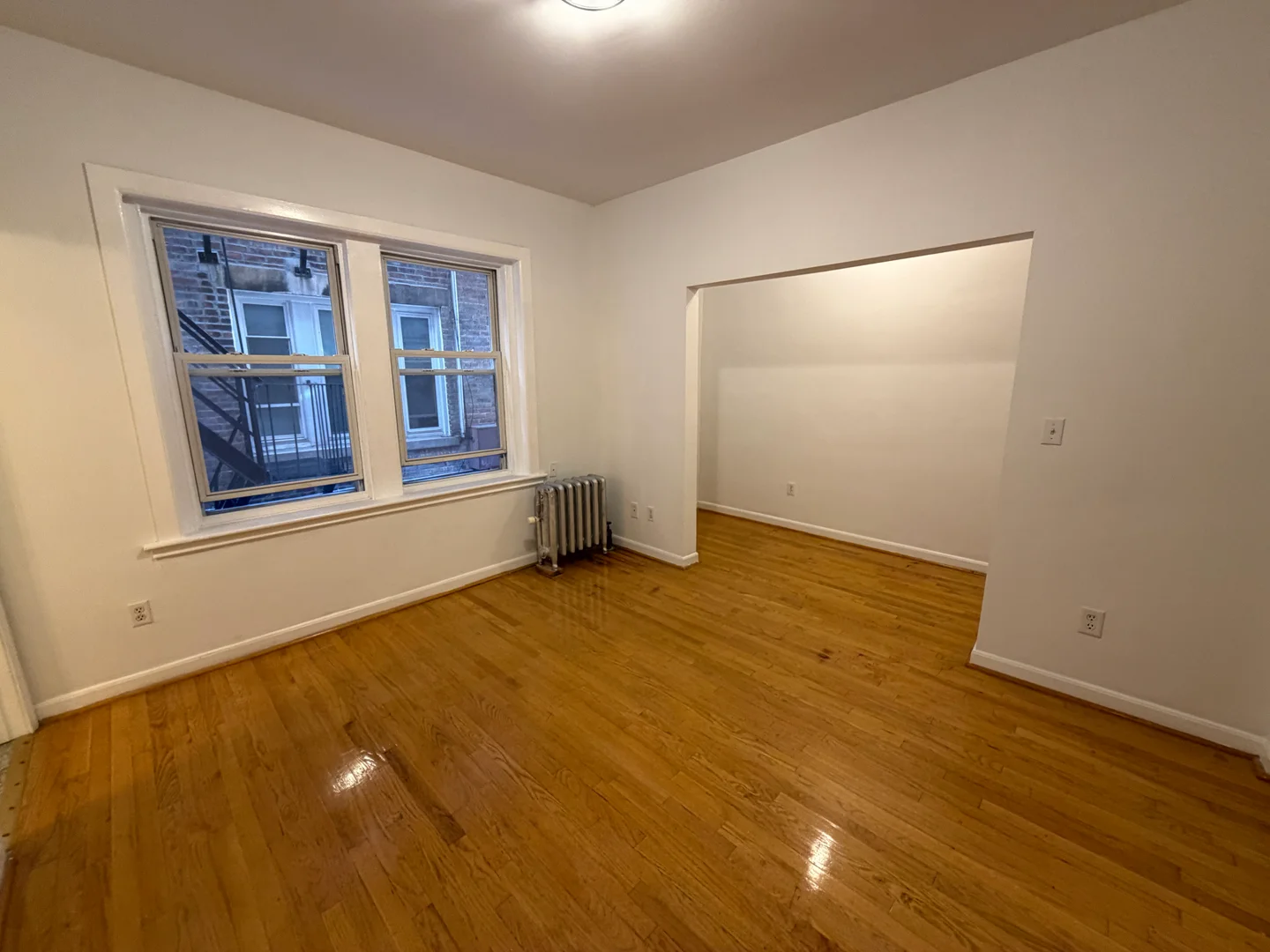 Niedrogi apartament typu studio z niezbędnymi funkcjami w 