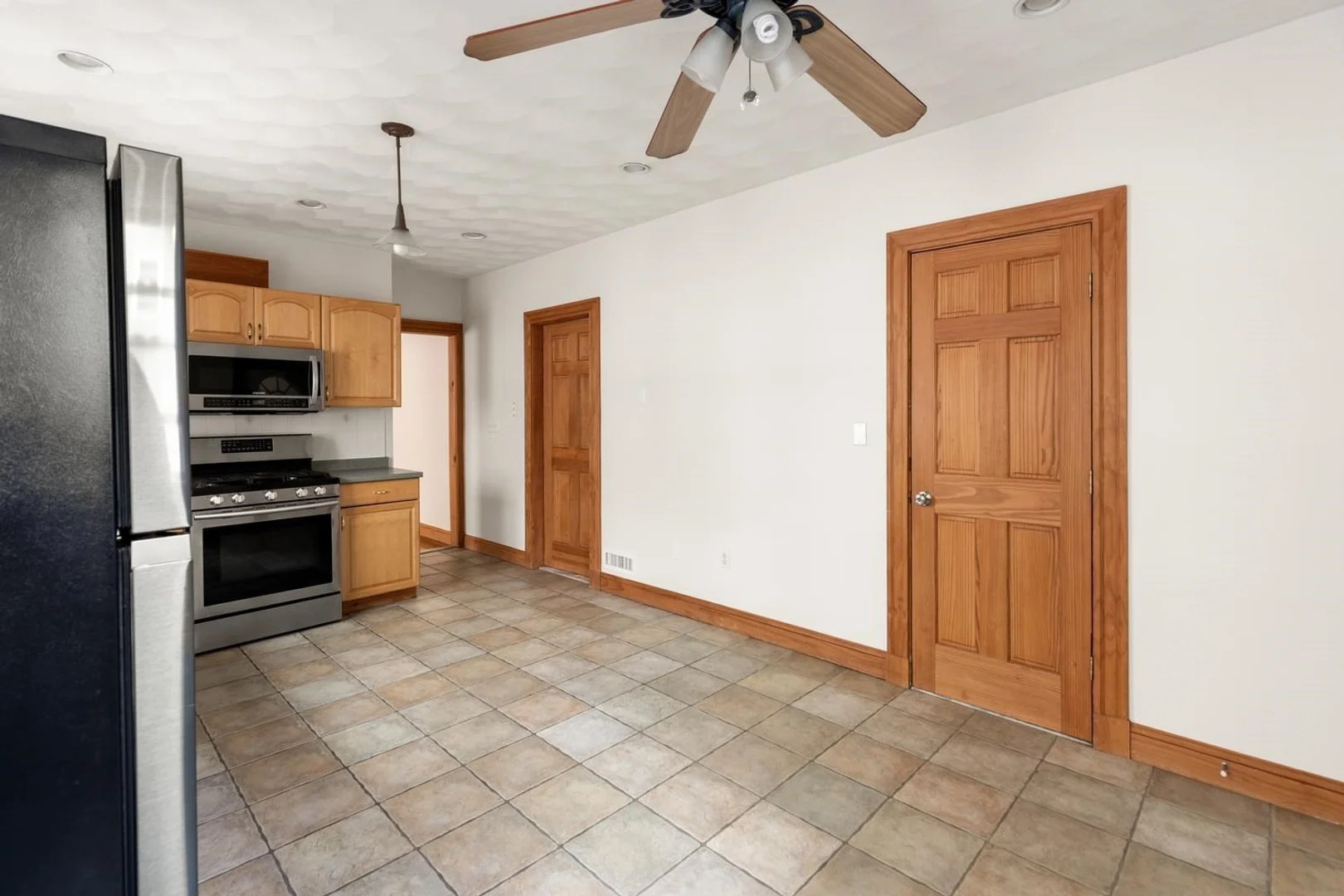41, Montfern Ave., Unit 1, Brighton, Boston, MA, 02135