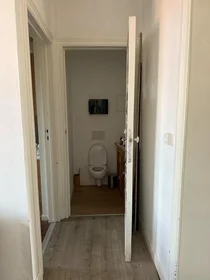 Gesamte Unterkunft in der Avenue Huart Hamoir, Schaerbeek, bild 6 von 10