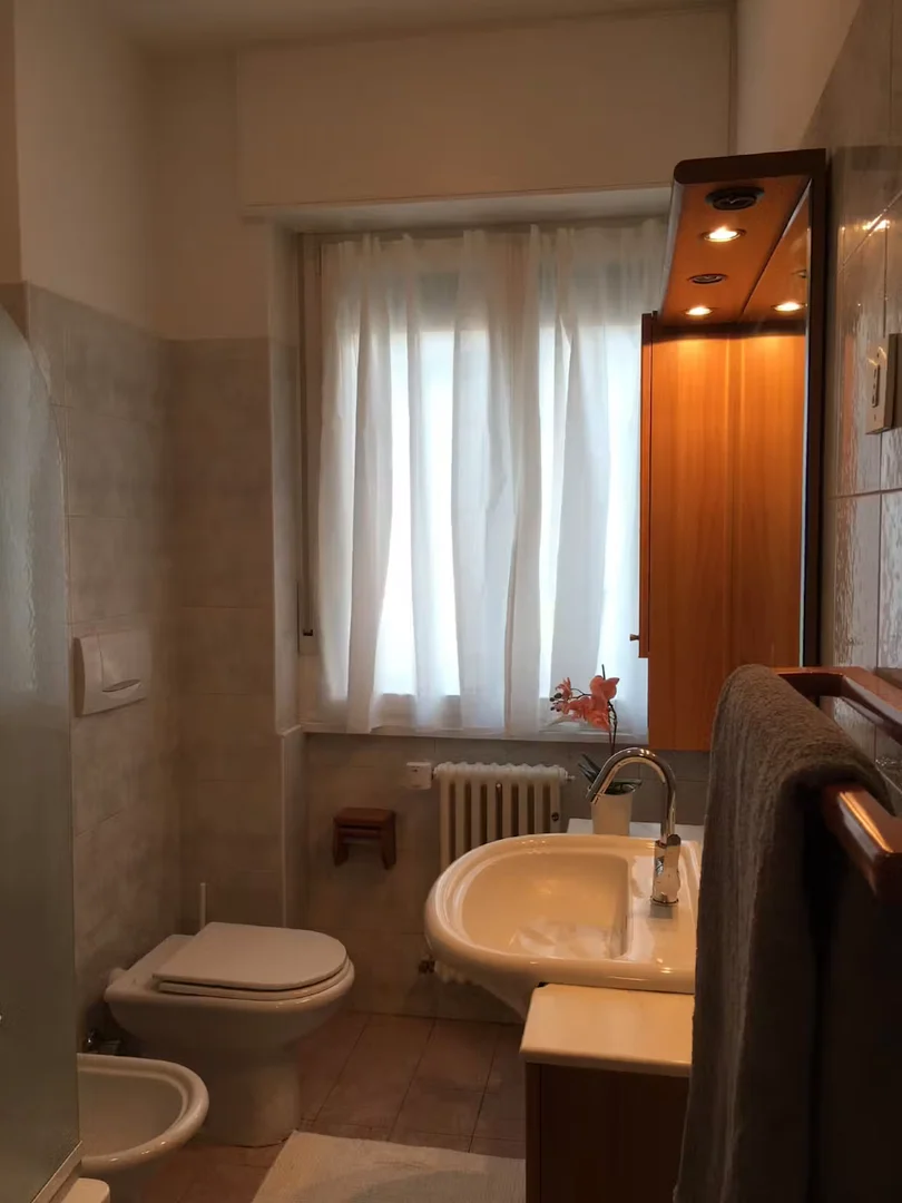 Quarto amigo do estudante em  com comodidades modernas