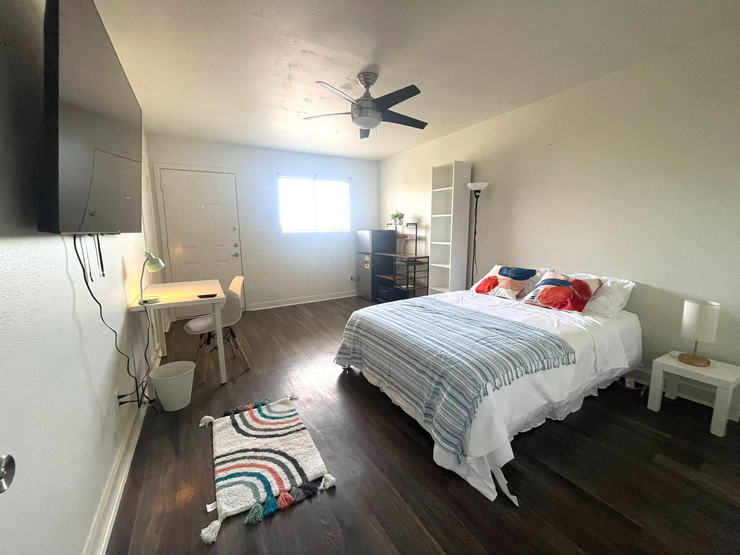 Room for rent with double bed Austin