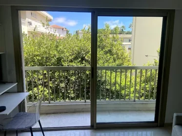 Quarto privado em Cannes, 06400, imagem 17 de 19
