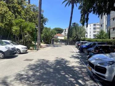 Quarto privado em Cannes, 06400, imagem 18 de 19