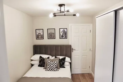 Logement entier à Blandford Road, Reading, image 8 de 10