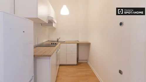 私人房间 在 Rheinstraße, 19的图像11