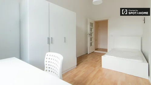 私人房间 在 Rheinstraße, 19的图像7