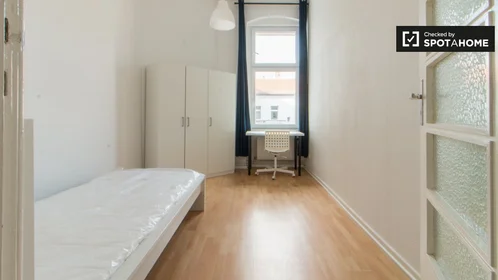 私人房间 在 Rheinstraße, 19的图像10