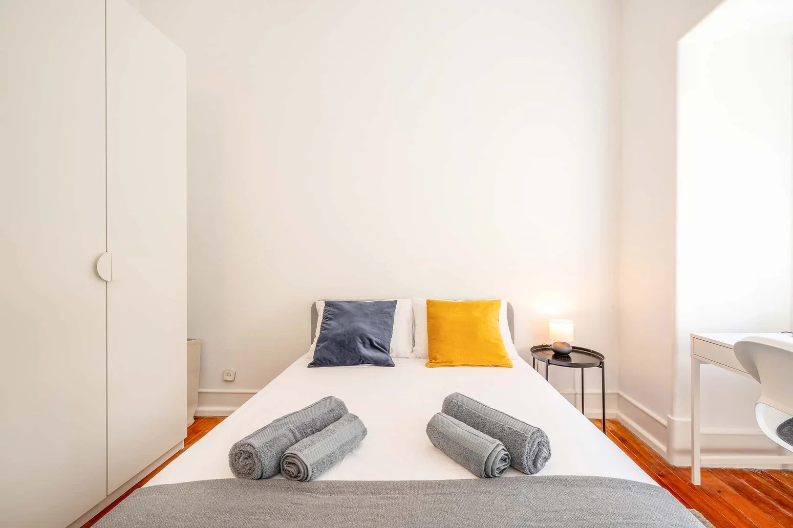 Quarto amigo do estudante em  com comodidades modernas