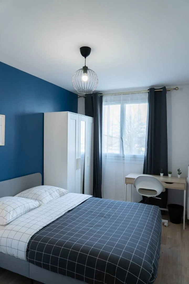 Chambre à louer dans un appartement en colocation à Caen