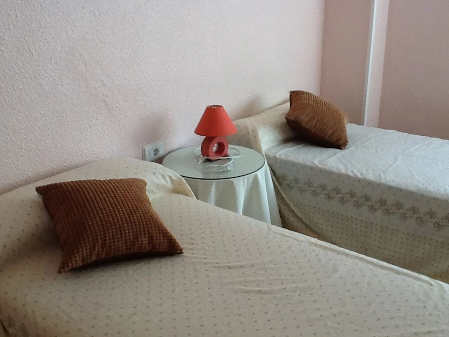 Luminosa stanza condivisa in affitto a Murcia