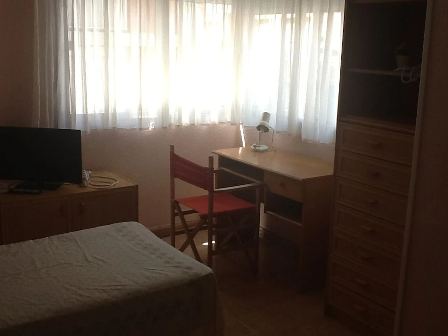 Luminosa stanza condivisa in affitto a Murcia