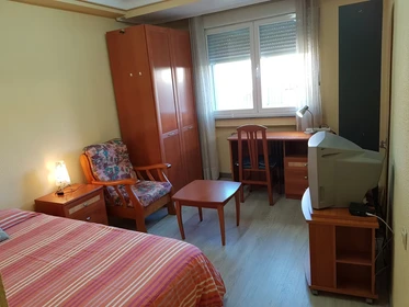 Chambre à louer dans un appartement en colocation à Salamanca