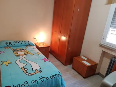 Room for rent with double bed Salamanca