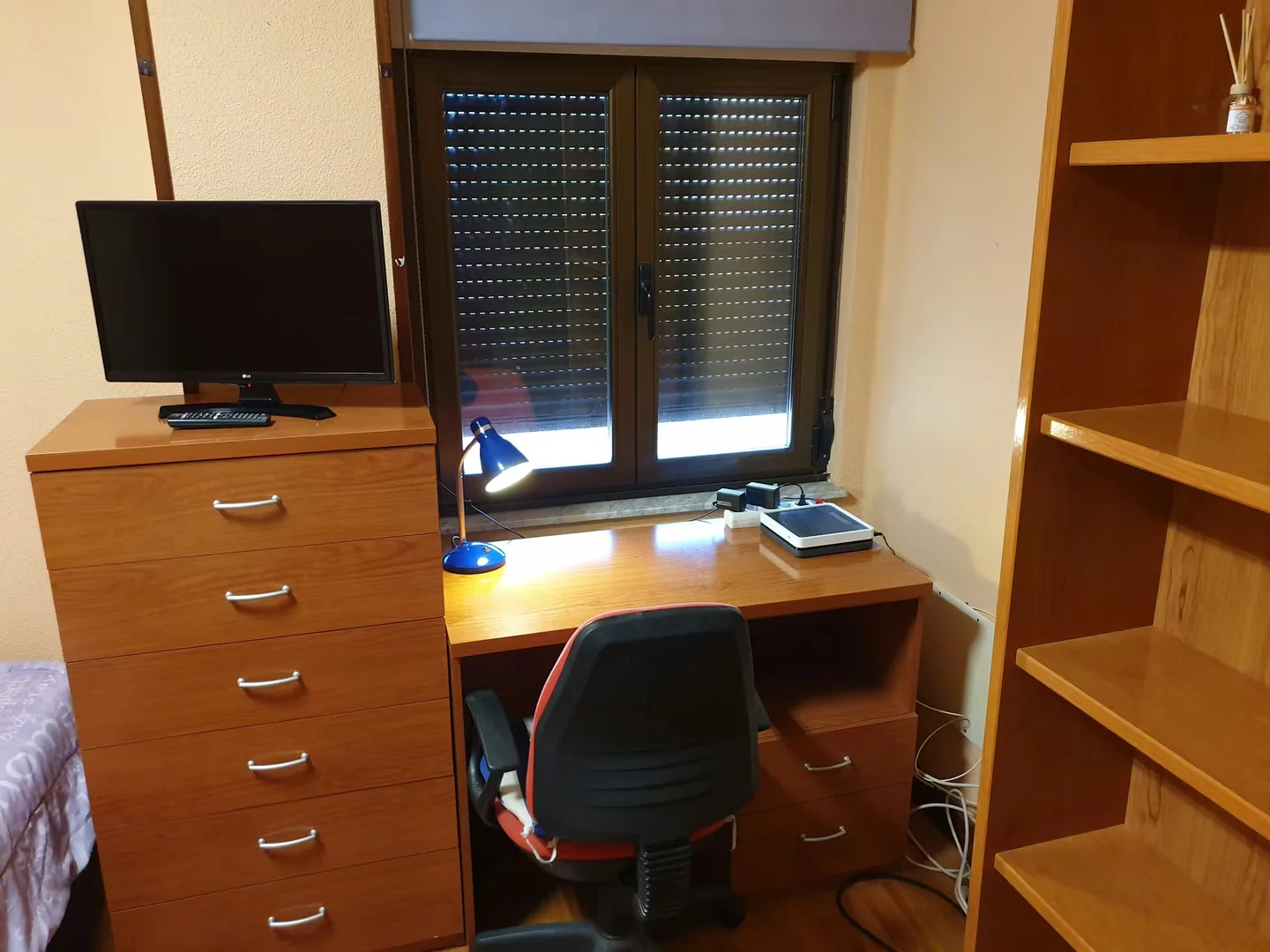 Budget-friendly student room close to campus in 