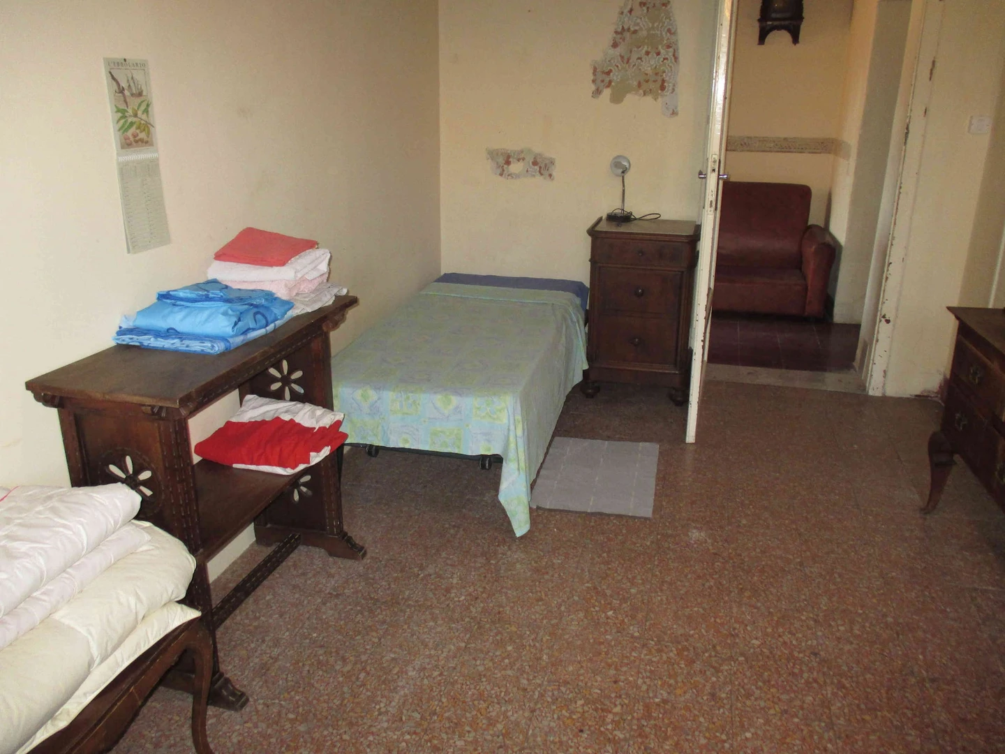 Zimmer mit Doppelbett zu vermieten Pisa