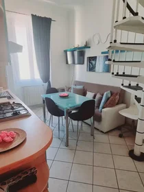 Shared room at Via Senese, , image 3 of 10