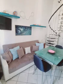 Shared room at Via Senese, , image 4 of 10