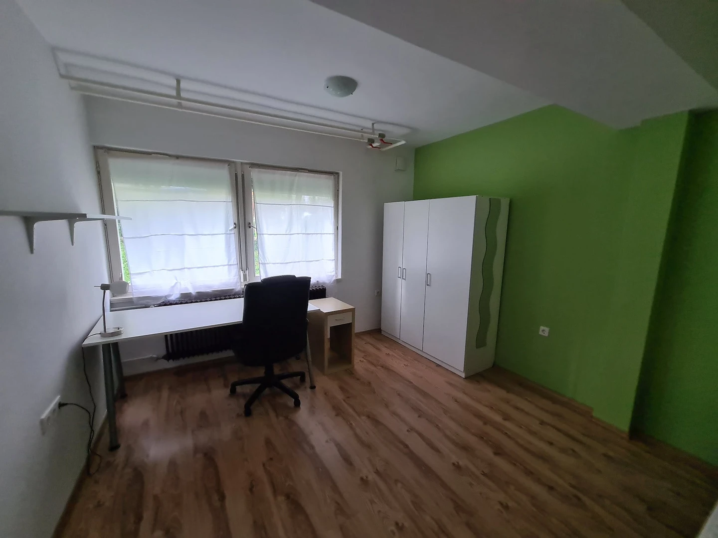 Alquiler de habitación en piso compartido en Liubliana