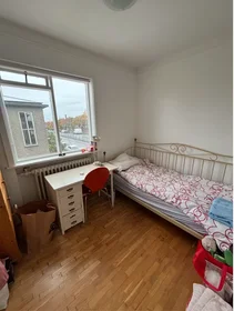 Quarto privado em Hringbraut, Vesturbær, imagem 10 de 10
