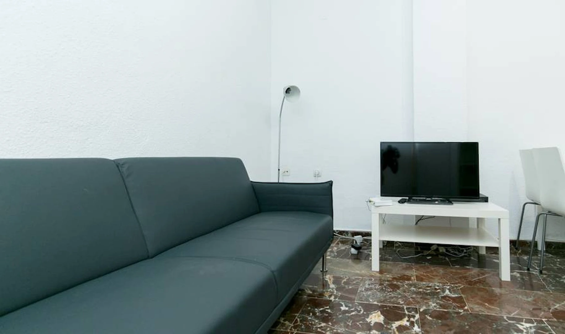 Stanza in affitto in appartamento condiviso a Granada