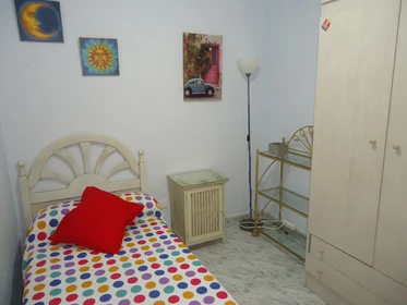 Habitación en alquiler con cama doble Cordoba