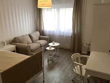 Quarto privado em Siemensstraße, Sachsenhausen, imagem 1 de 10