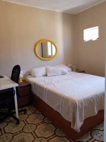 Room for rent with double bed Sevilla