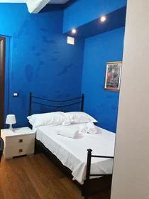 Stanza privata in Via D'Ardiglione, , immagine 1 di 10