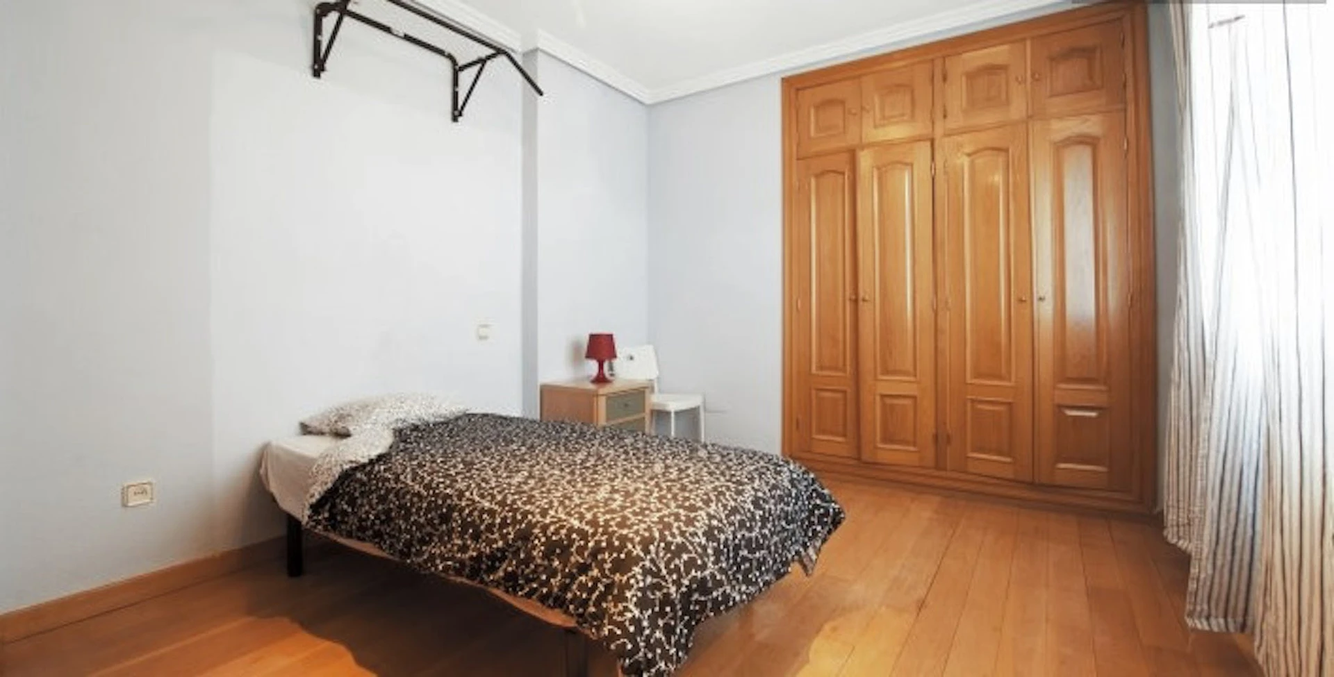 Zimmer mit Doppelbett zu vermieten Villaviciosa De Odón