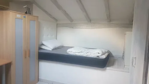 Quarto privado em Via Senese, , imagem 7 de 10