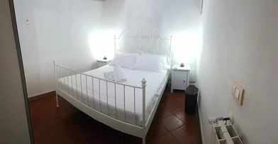 Zimmer zur Miete in einer WG in Florenz