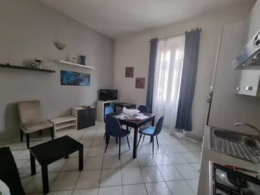 Shared room at Via Senese, Centro Storico, image 1 of 10