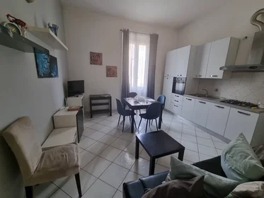 Shared room at Via Senese, Centro Storico, image 3 of 10