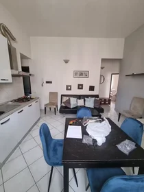Shared room at Via Senese, Centro Storico, image 6 of 10