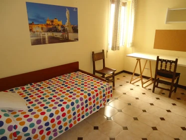 Room for rent in a shared flat in Cordoba