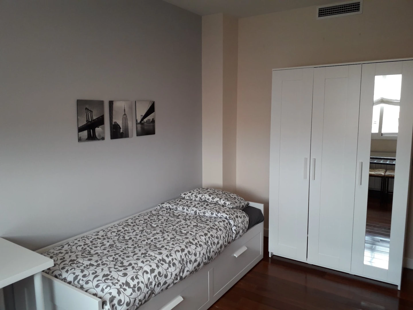 Room for rent in a shared flat in Getafe