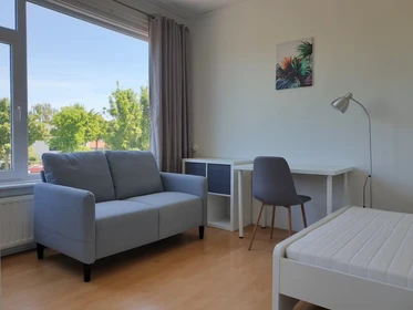 Chambre à louer dans un appartement en colocation à Rotterdam