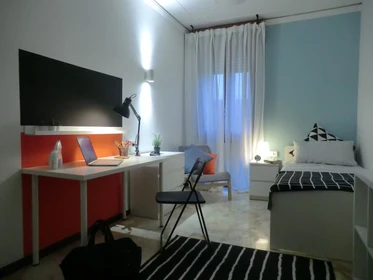 Renting rooms by the month in Padova