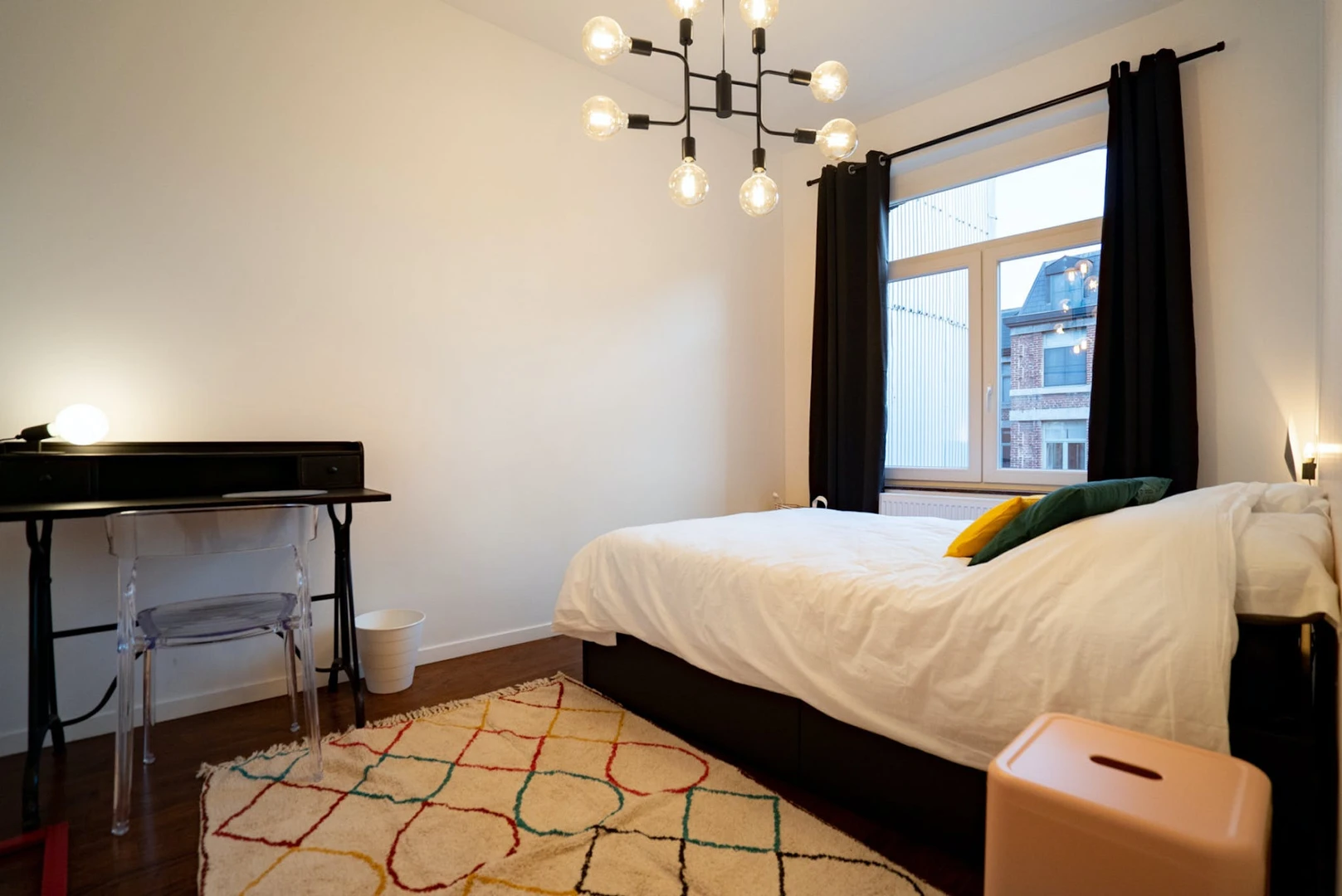 Renting rooms by the month in Liège