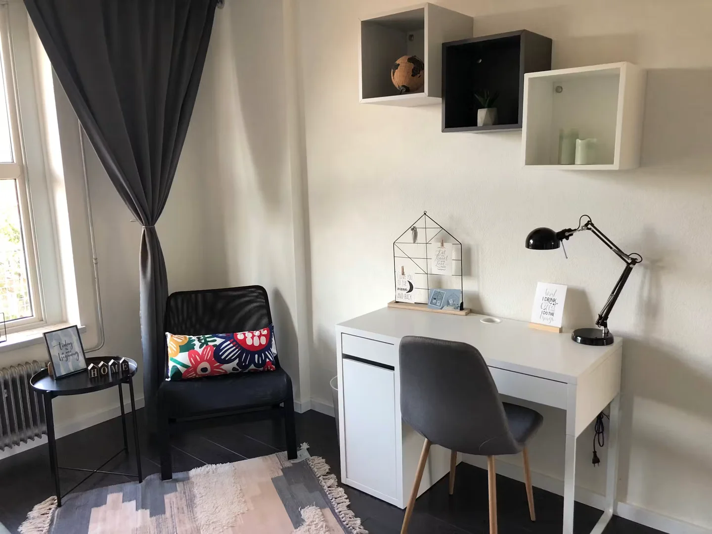 Studentenfreundliches Zimmer in mit modernen Annehmlichkeiten