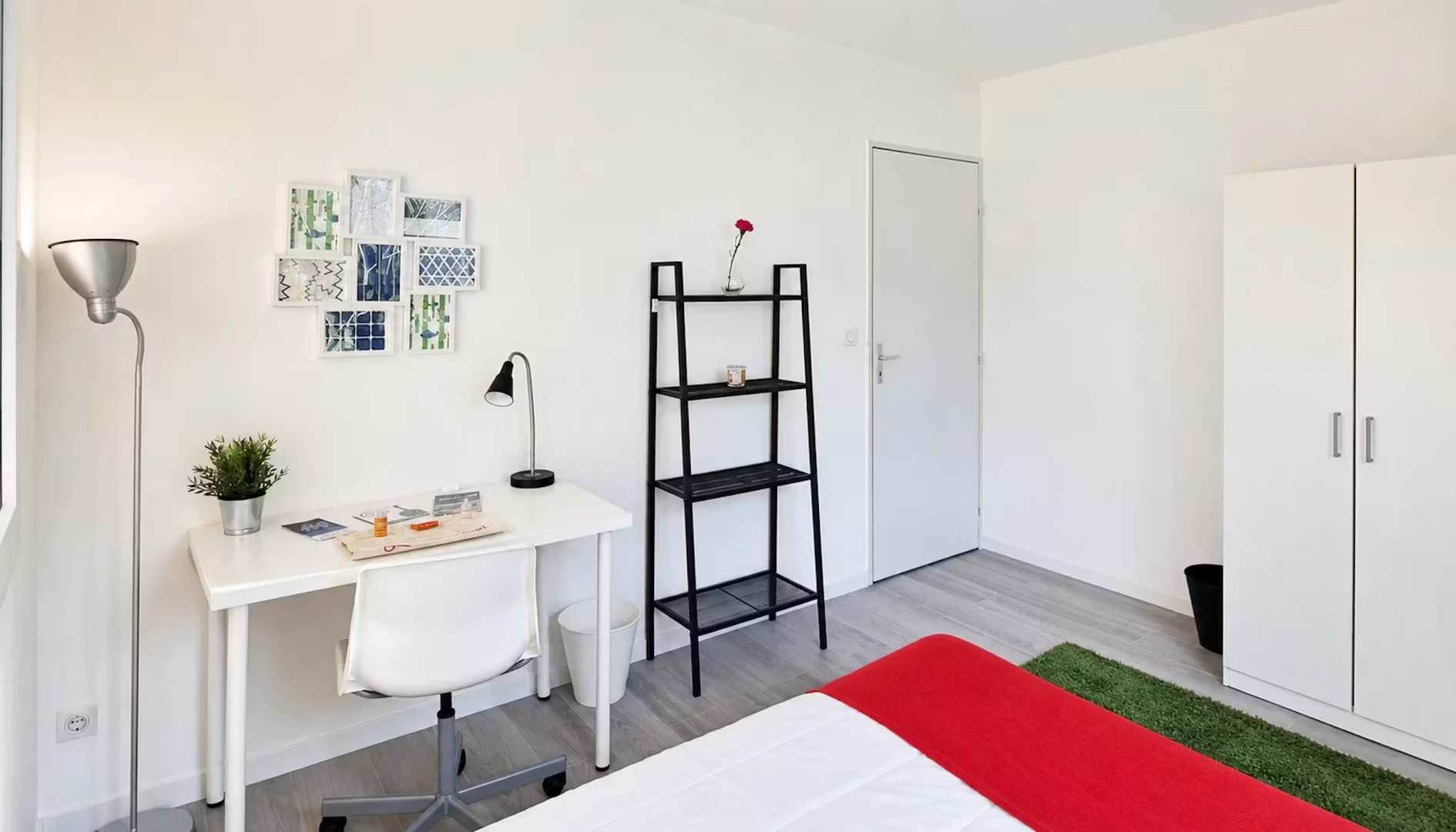 Helles und luftiges Studentenzimmer mit einfachem Zugang zur Universität in 
