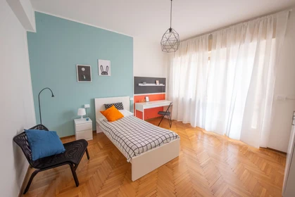 Cheap private room in Udine