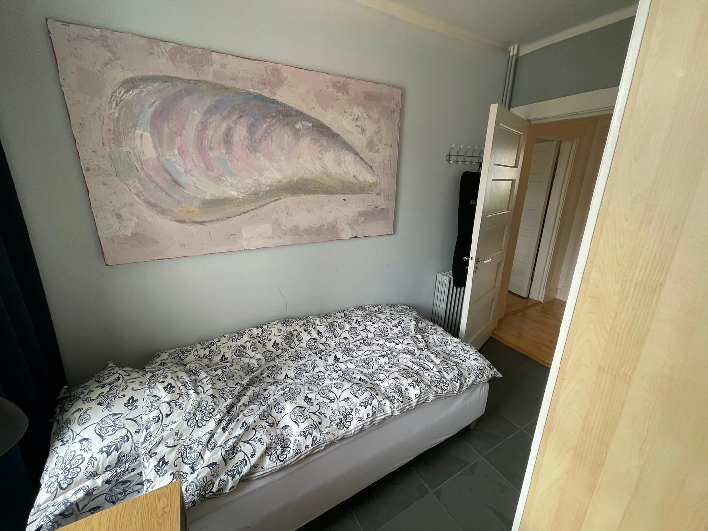 Renting rooms by the month in Reykjavík