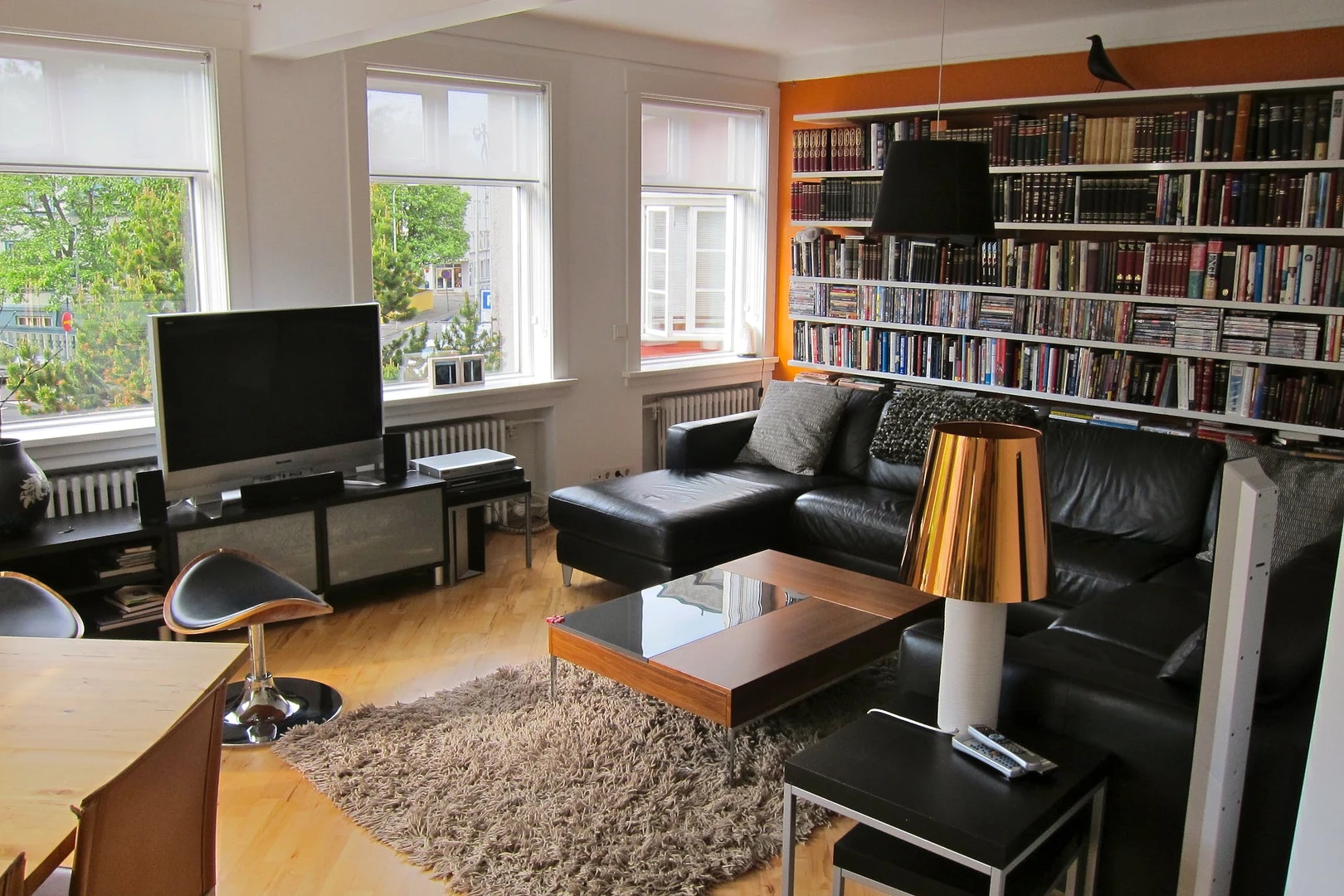 Mehrbettzimmer mit Schreibtisch in Reykjavík