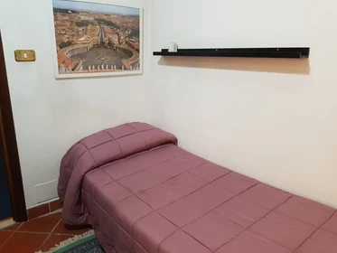 Jasny pokój prywatny w Roma