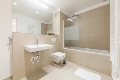 Quarto privado em Nazarethkirchstraße, Mitte, imagem 8 de 10