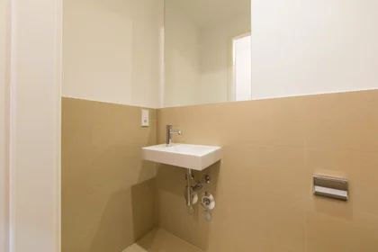 Habitación privada en Nazarethkirchstraße, Mitte, imagen 9 de 10