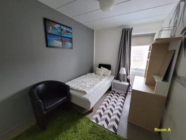 Pokój do wynajęcia z podwójnym łóżkiem w Sztokholm
