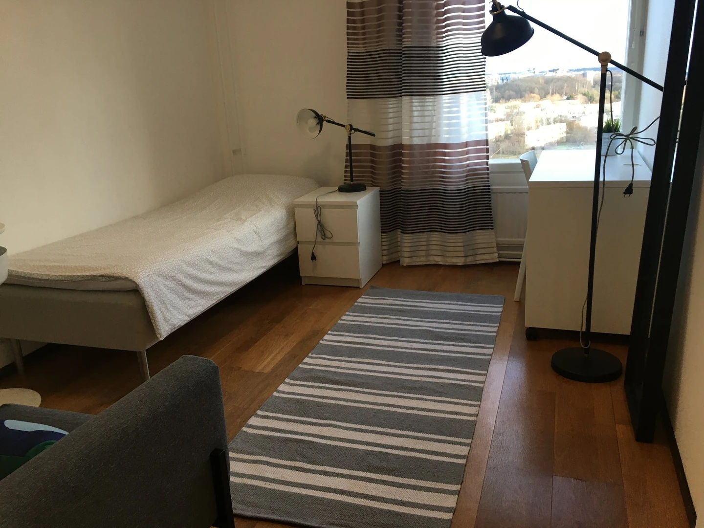 Bright private room in helsinki
